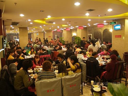 2019年上半年餐飲行業(yè)增幅9.3%，餐飲行業(yè)發(fā)展趨勢